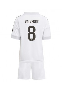 Fotbalové Dres Real Madrid Federico Valverde #8 Dětské Domácí Oblečení 2025-26 Krátký Rukáv (+ trenýrky)